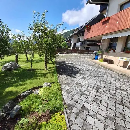 Apartment Katrin Zirovnica Exterior photo